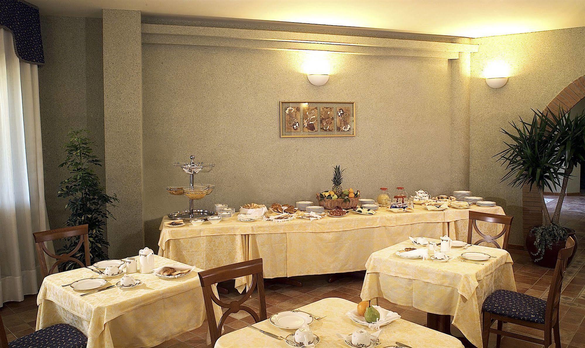 Hotel San Giorgio Sangano Екстериор снимка