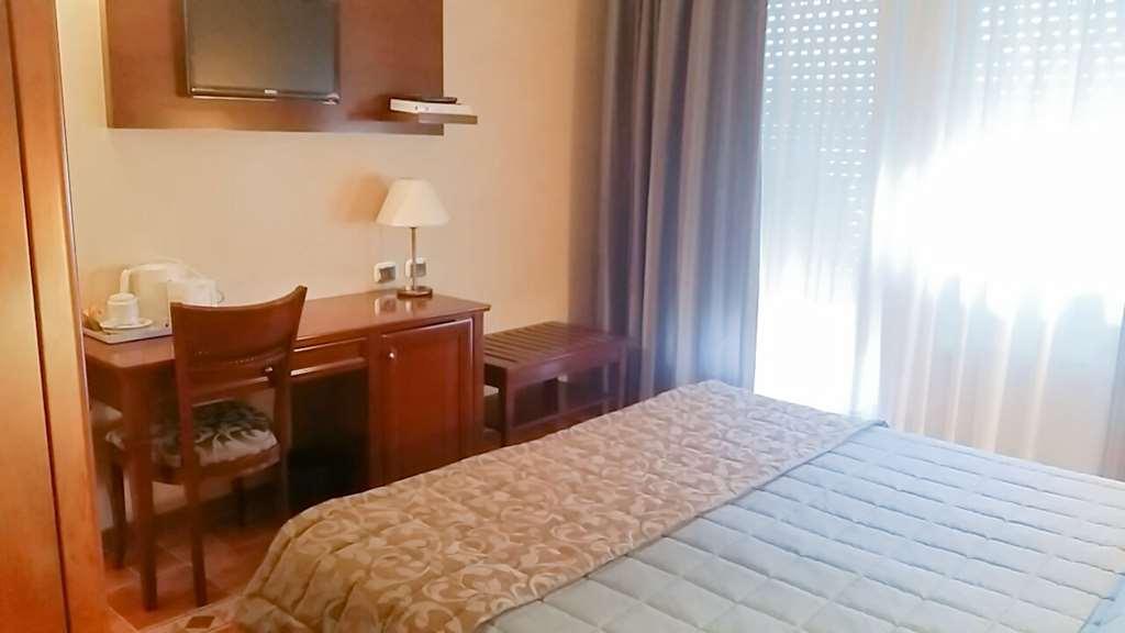 Hotel San Giorgio Sangano Стая снимка