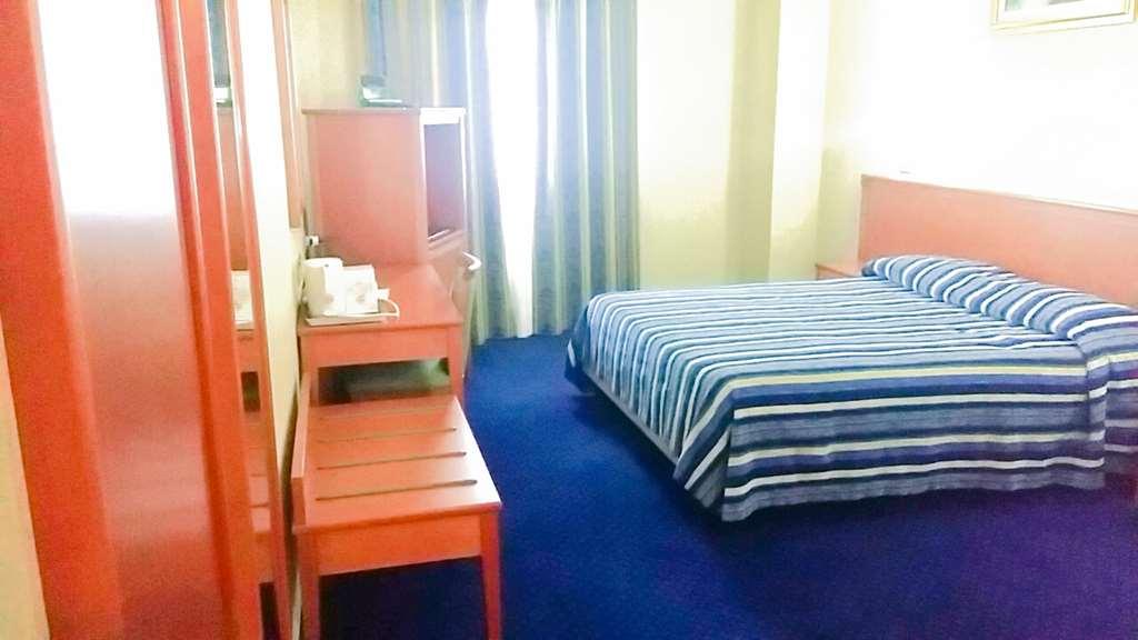 Hotel San Giorgio Sangano Стая снимка